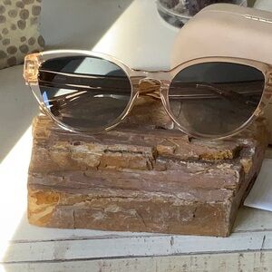 CHLOE SUNGLASSES WITH PEACH AND GOLD FRAME AND BLUE GRADIENT LENSE, NEW W CASE
